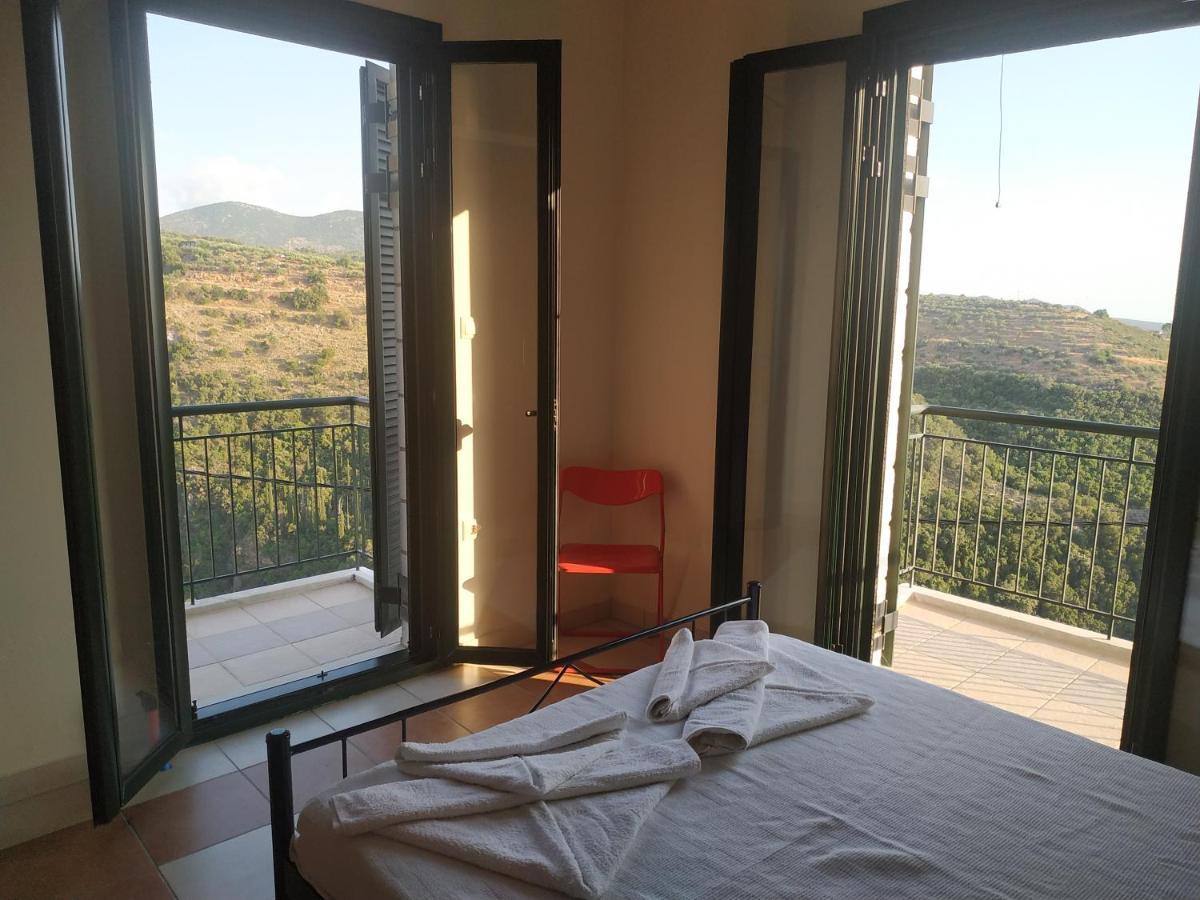 Papadeas Villas Megali Mantineia Exterior foto
