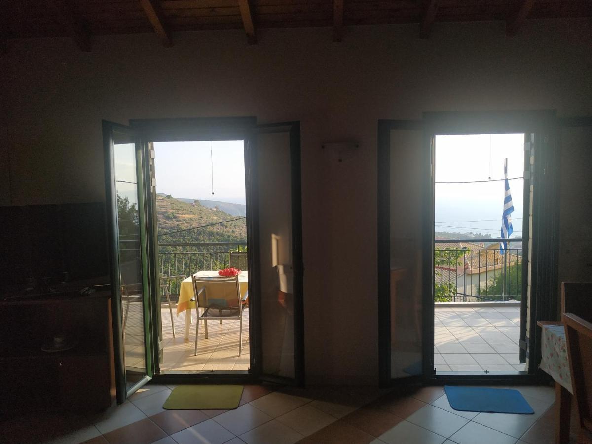 Papadeas Villas Megali Mantineia Exterior foto